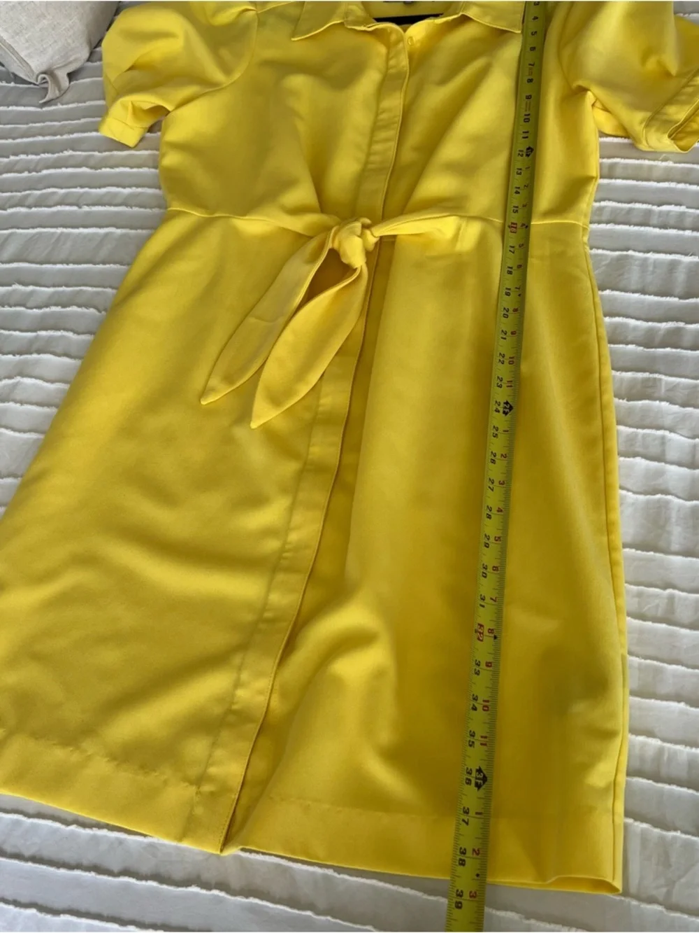 Sharagano yellow short